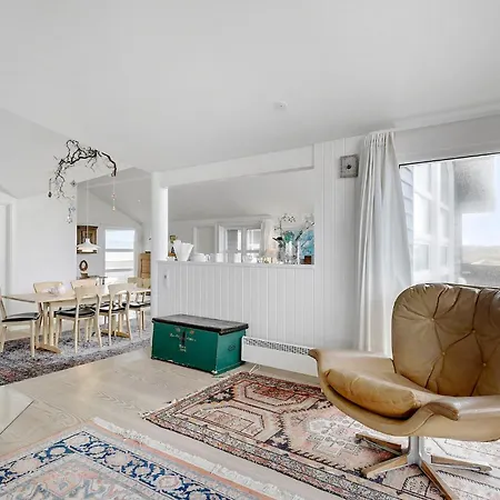 度假居 4 Bedroom Beautiful In
