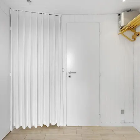 4 Bedroom Beautiful In