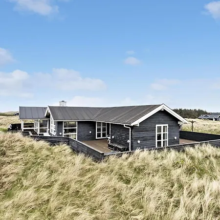 Vakantiehuis 4 Bedroom Beautiful In *