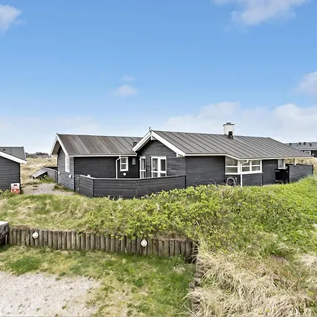 In With House A Panoramic View *