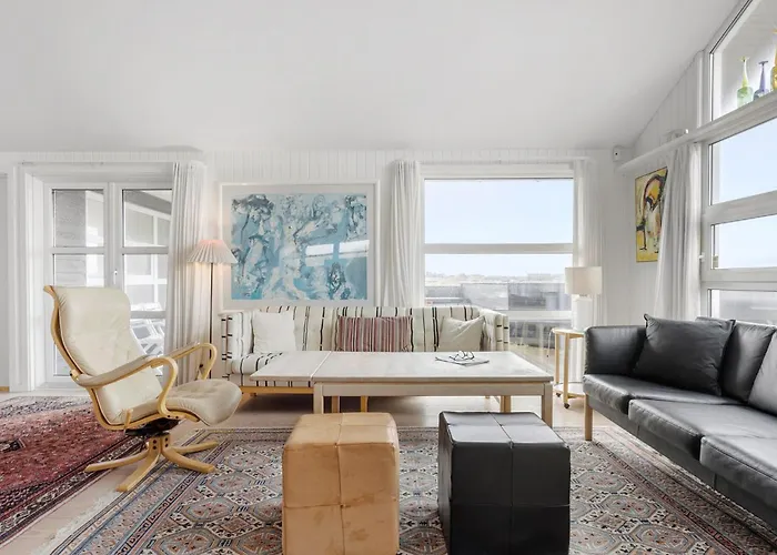 4 Bedroom Beautiful In